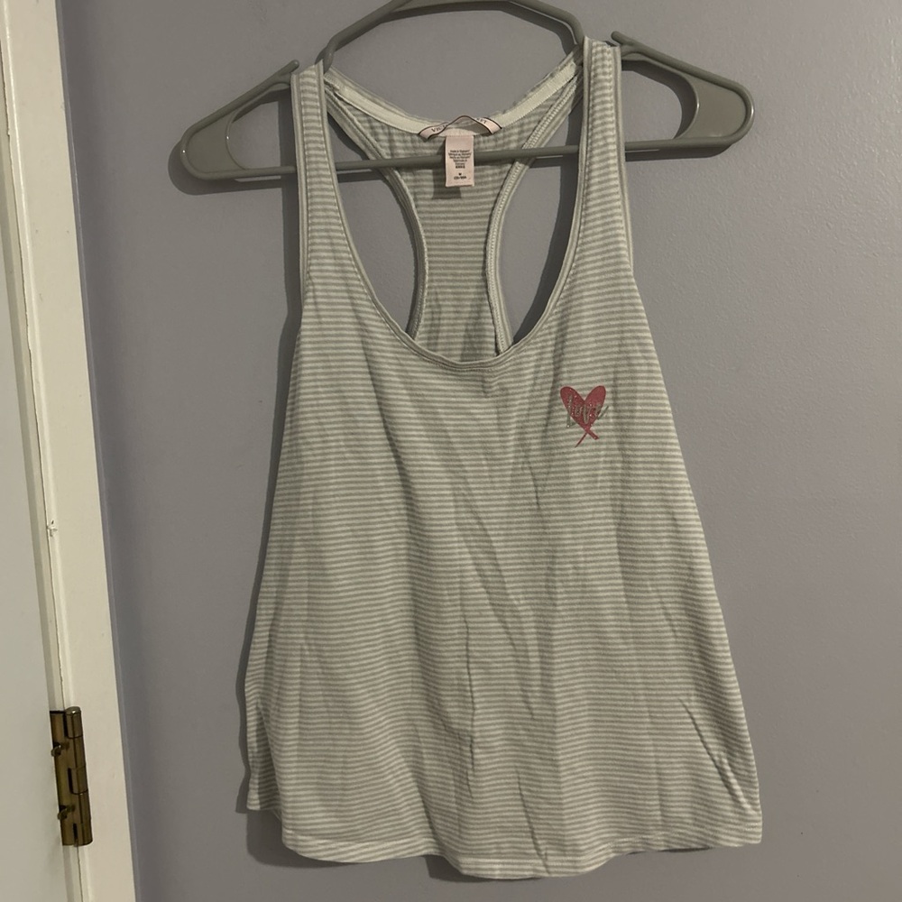 Victoria's Secret Gray Sleeveless Relaxed Tank Top
